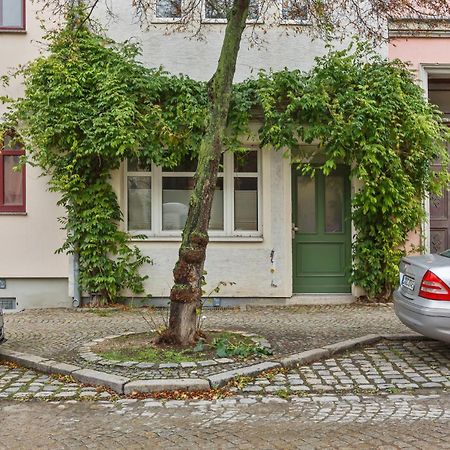 Pet Friendly Apartment In Naumburg With Kitchen Екстер'єр фото