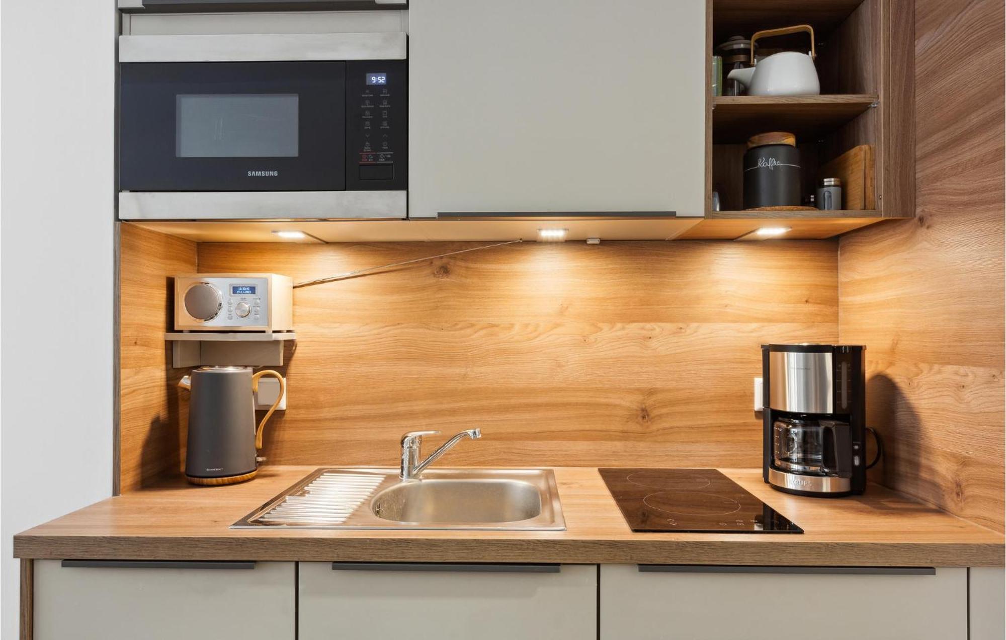 Pet Friendly Apartment In Naumburg With Kitchen Екстер'єр фото